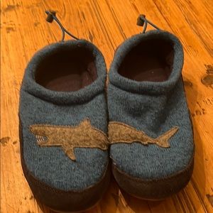 L.L bean Kids' Sweater Fleece Slippers
